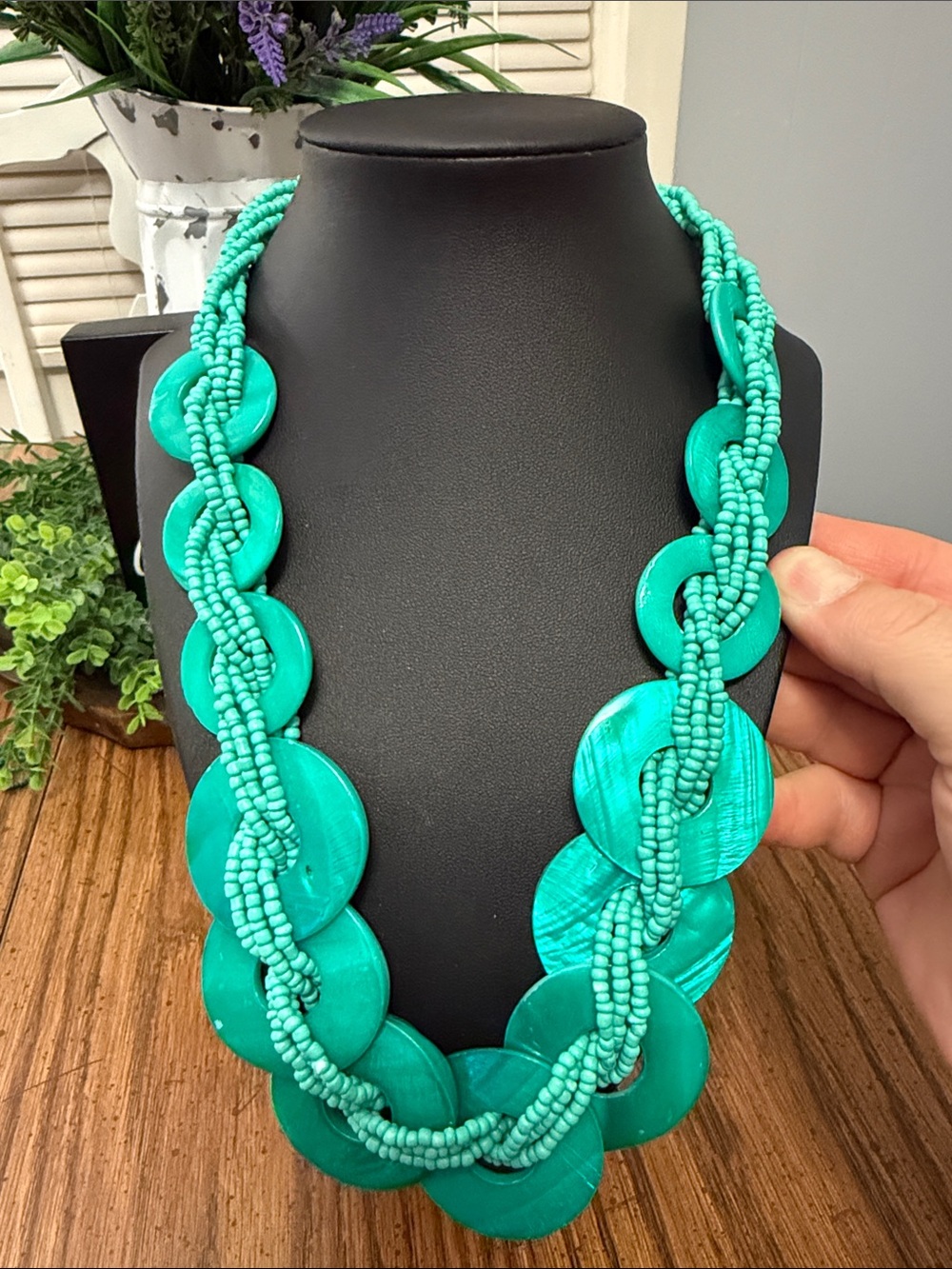 Turquoise seashell necklace